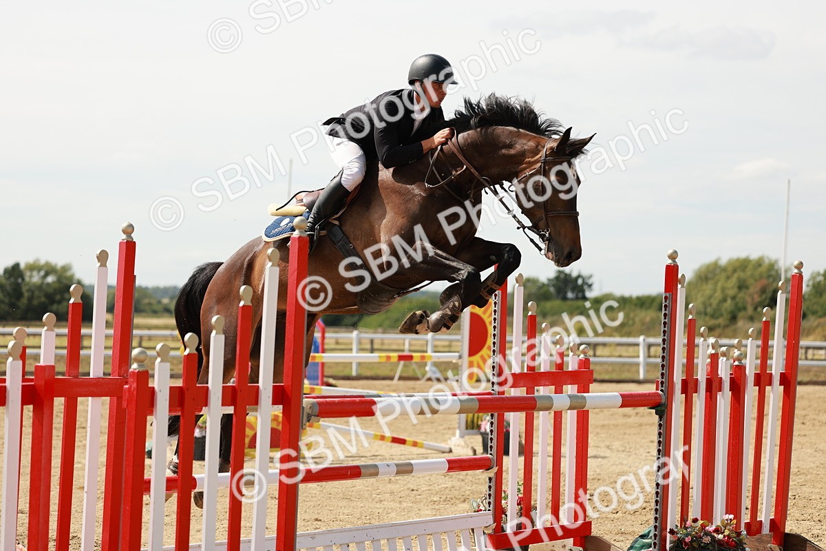 SBM_008064 - Class 4 - Senior Foxhunter - 1.20m Open