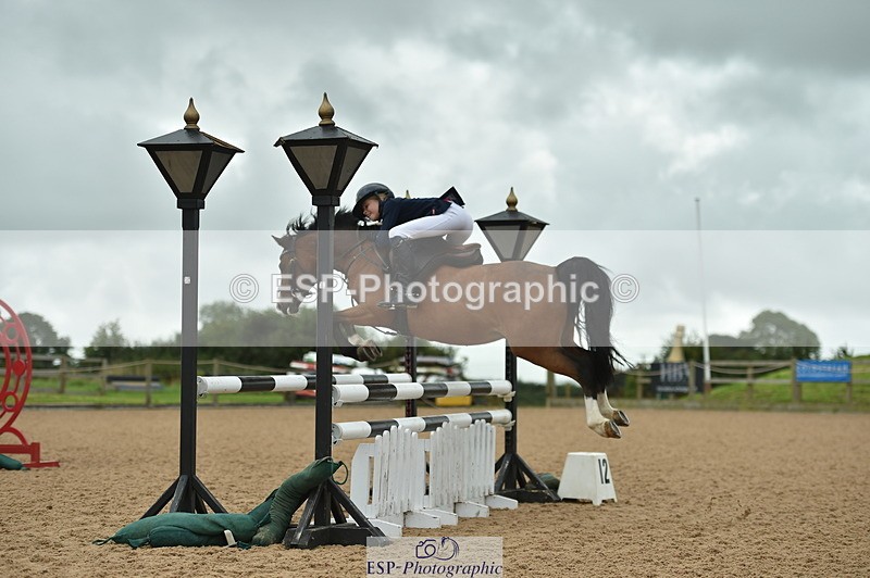 230819A-110608-00381 - Cls 37+38 Springboard +Summer/Winter 128cm + 138cm