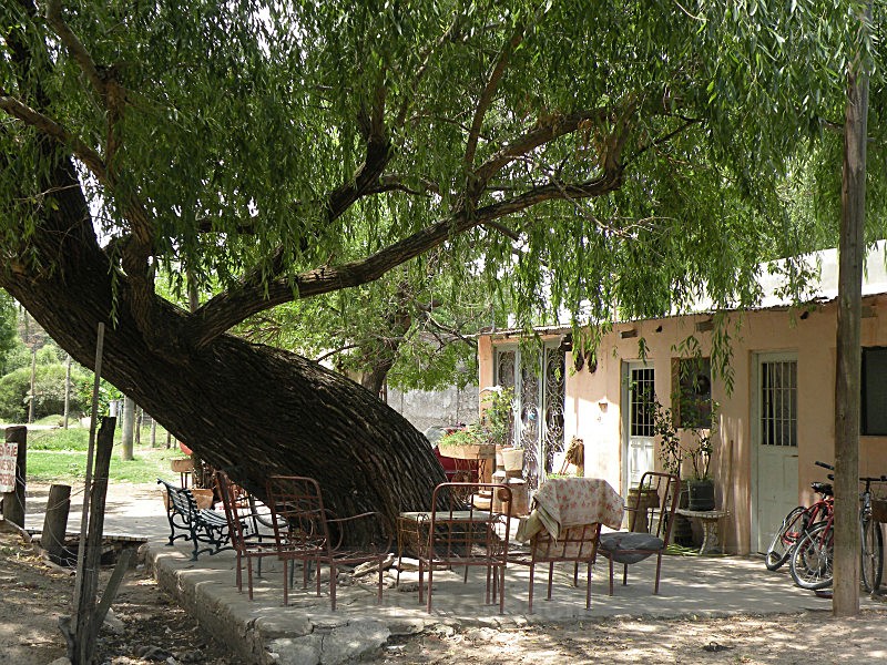  - Interior Exterior