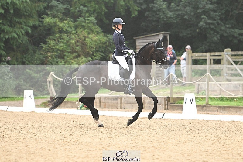 240811-110437-05394 - 226-Georgie.Nicholls-Woodcroft.Kika.Quina