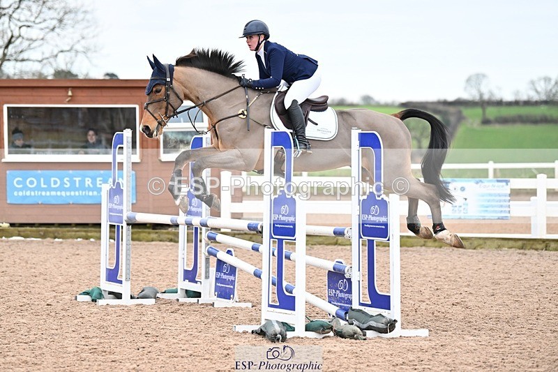 250112-112959-01051 - Cls 19 Snr 1.05m Open