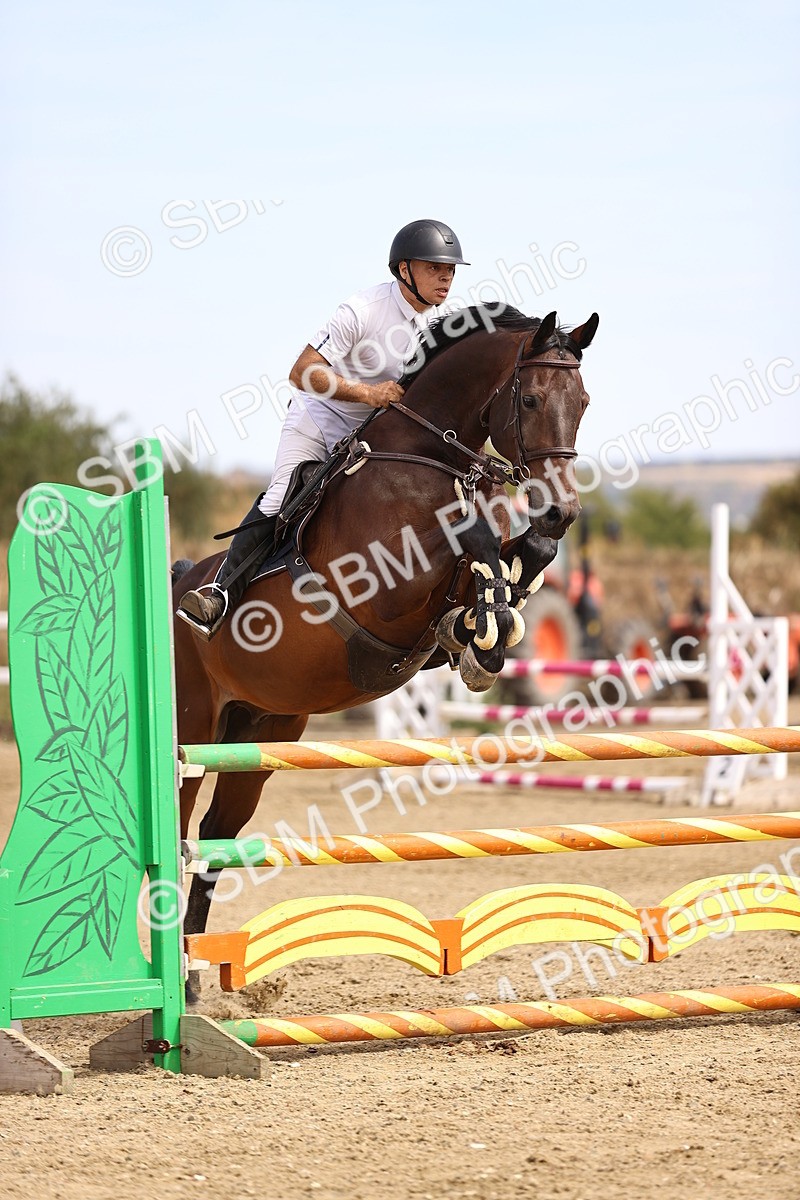 SBM_001162 - Class 4 - Senior Discovery - 1.00m Open