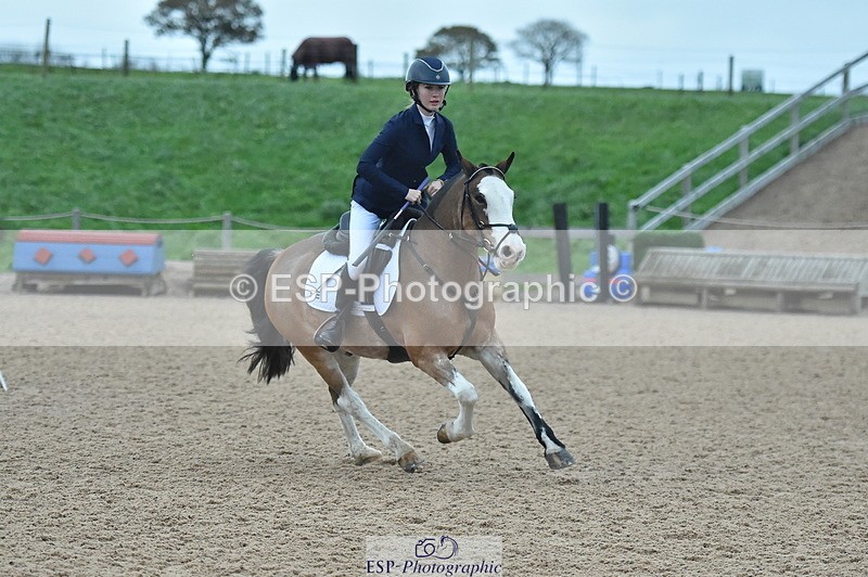 231119A-094328-04410 - Sun Cls 17+18 Club and Schools 70cm