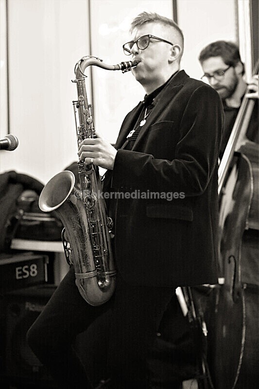 DAN-59 - Daniel Newberry Quartet