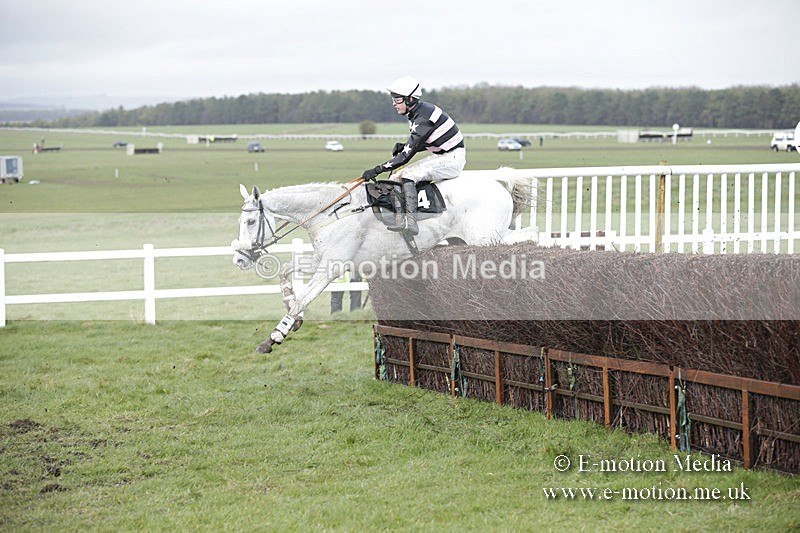 PtP 150320 0418 - New Forest Point-to-Point Larkhill 15/03/20