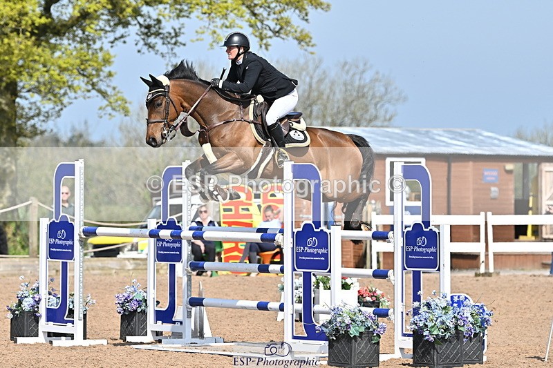 240509A-102448-00856 - Cls 8 Foxhunter