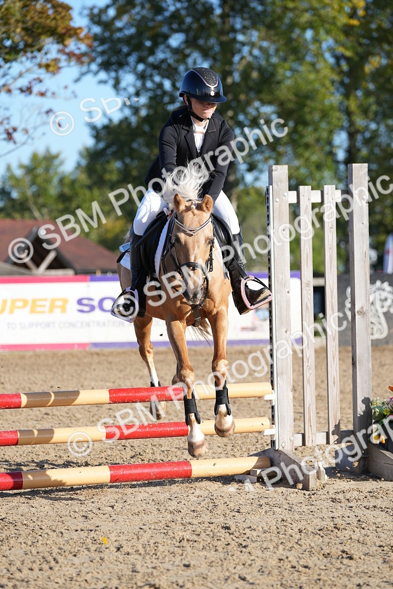 SBM_14292 - J57 - Clear Round 60cm