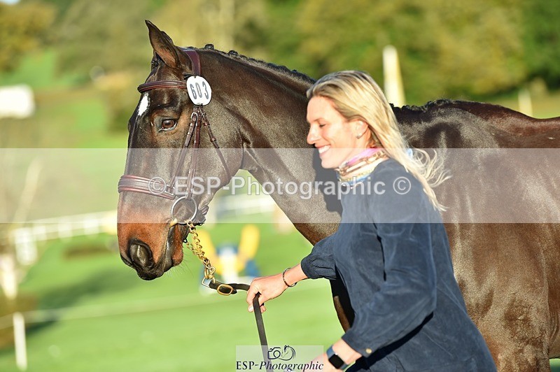 231022-085928-21493 - 603-KILBUNNY.BLUE.BIRD-Claire.Deuten-TrotUp+SJ