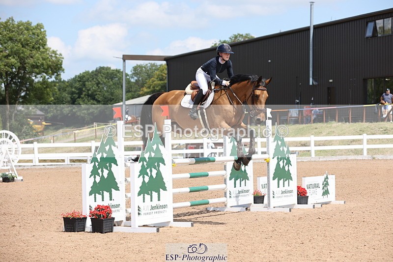 240718A-124559-05228 - Cls 9, 1 Star Bronze Tour 1.10m