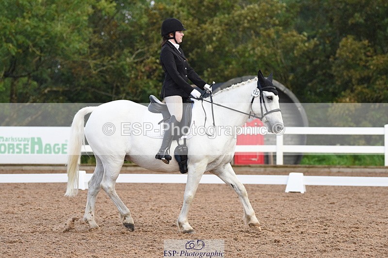 230912A-094214-00124 - Cls 4 Novice 22