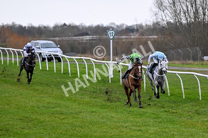 210126-Race 1-Ladronne-3253 - Race 1