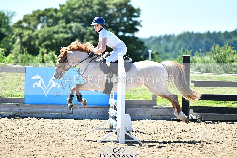 230624A-145355-02077 - Cls 42+43 Club and Schools 70cm