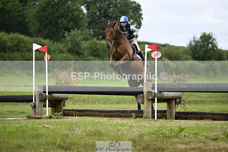 240630-123303-00884 - 921-Zoe_Richardson-Moonlight_Mayhem