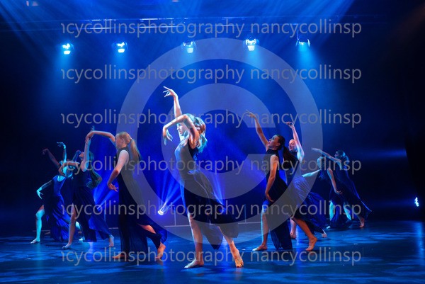 01560 - Young and Beautiful