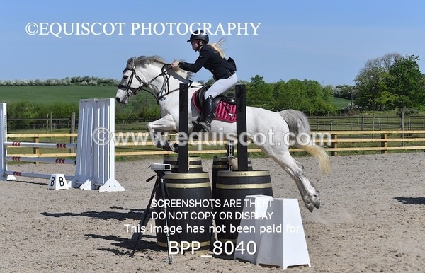 BPP_8040 - CLASS 3 Senior BritiNovice/ 90cm Open