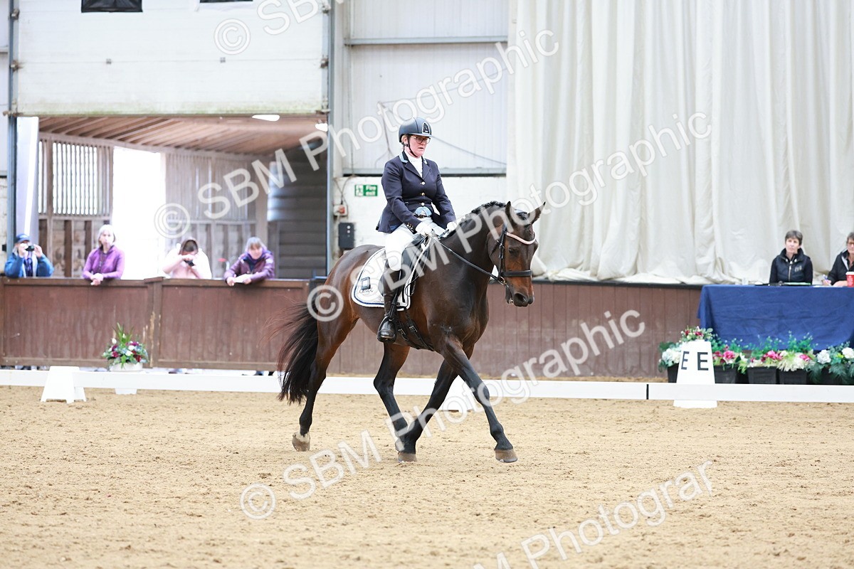 SBM_009982 - Class 6b - Novice 6 - 12.40-13.43