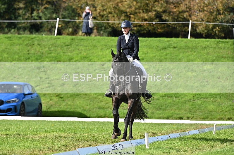 251024A-120943-09517 - F-468-Tabitha.Stephenson