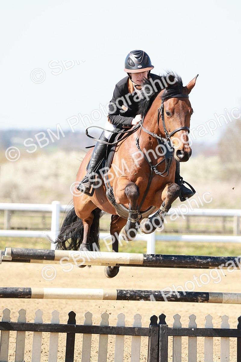 SBM_004301 - Class 17 - Senior Newcomers - 1.10m