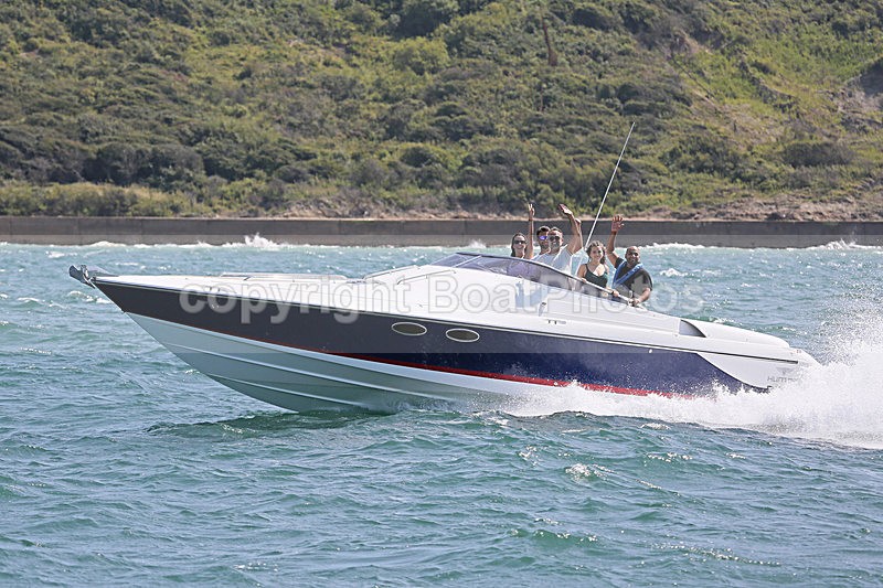 160813 UNNAMED HUNTON Y92A2397 - Motorboats - Open