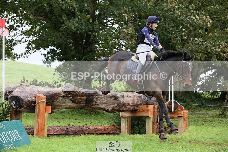 231021-113657-15767 - 670-SEEK.INDI-Maia.Ramasamy-SC+XC