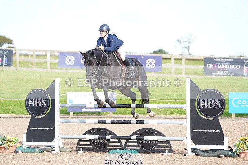 241005A-161638-05179 - SAT Cls 12 Snr Fox & 1.20m Open