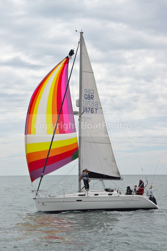 170701 FLYINGFISH GBR6876T AE1I4304 - ROUND THE ISLAND 2017