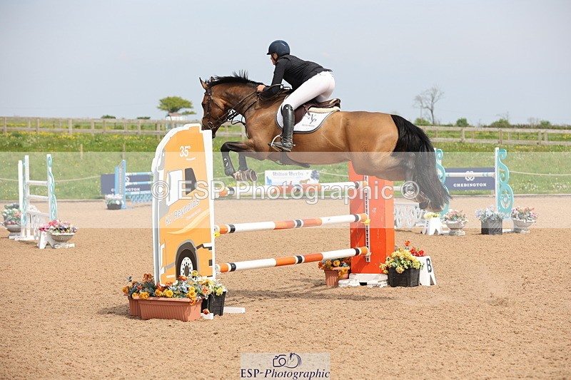 240511A-144825-14423 - Cls 36 National 1.30m Open