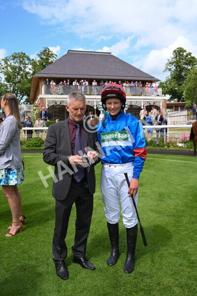 yr11062022r2-43 - Race 2 2.00pm Queen Mother's Cup