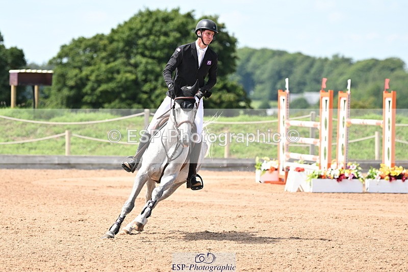 240718A-131809-05651 - Cls 33, YH 7 Yr Olds 1.30m