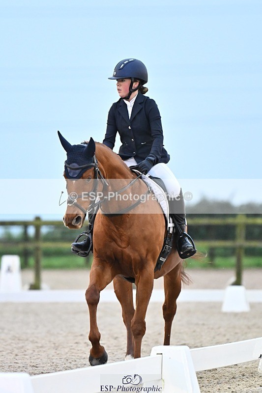 241103-161834-03317 - Novice 1 - 16.18 to 17.50