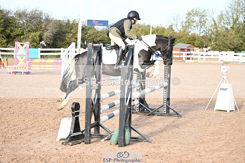 241026A-110211-00274 - SAT Cls 5 Pony British Novice and 80cm