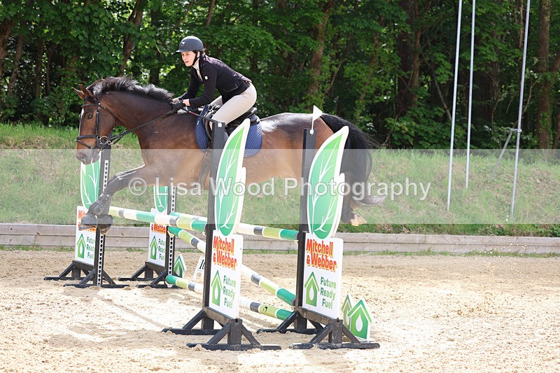 3E7A8740 - Class 4: Senior British Novice/90cm open