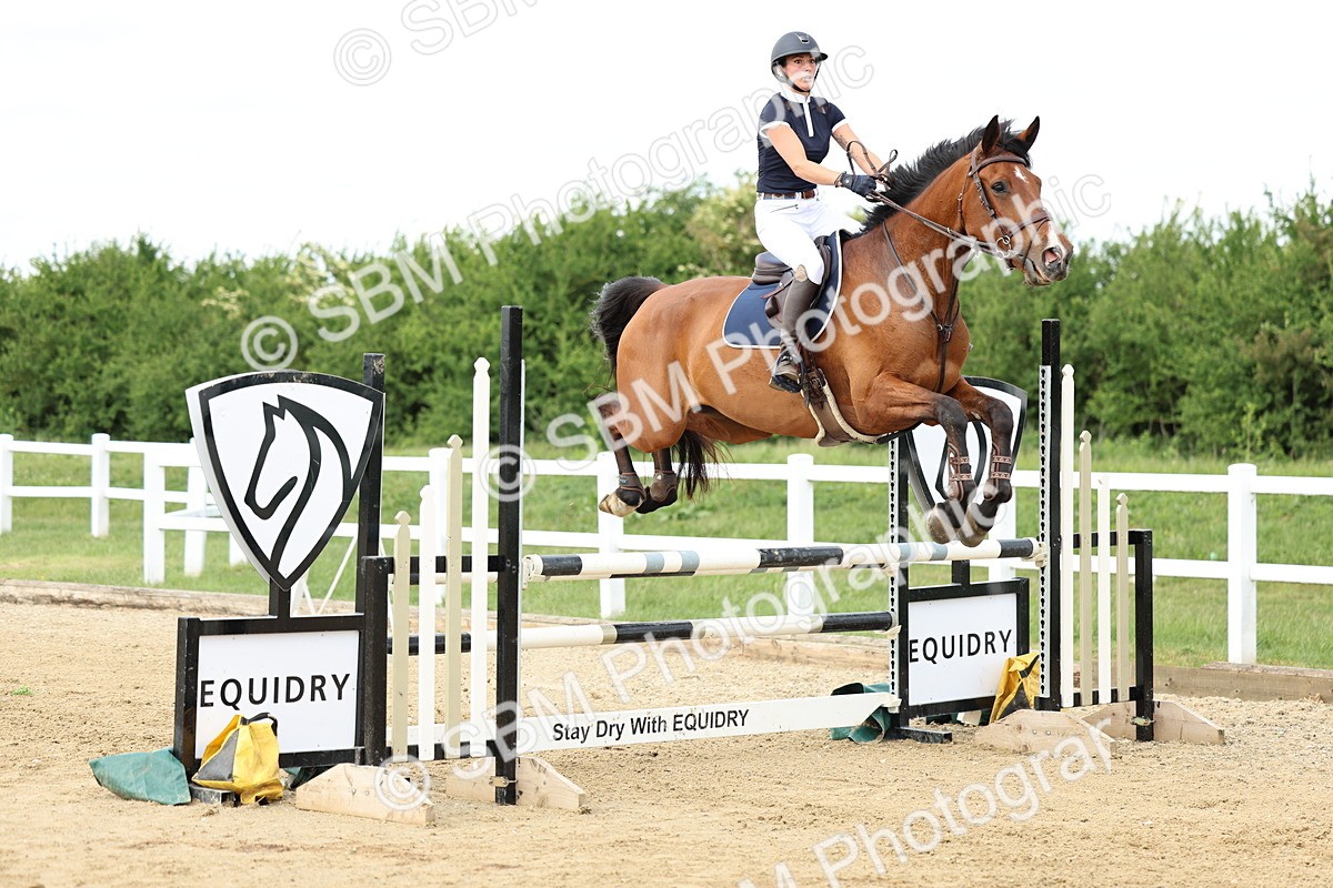 SBM_005236 - Class 18 - Senior 1.05m Open