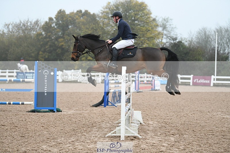 241103A-124008-08020 - SUN Cls 22 Blue Chip Performance Champ Q and Open