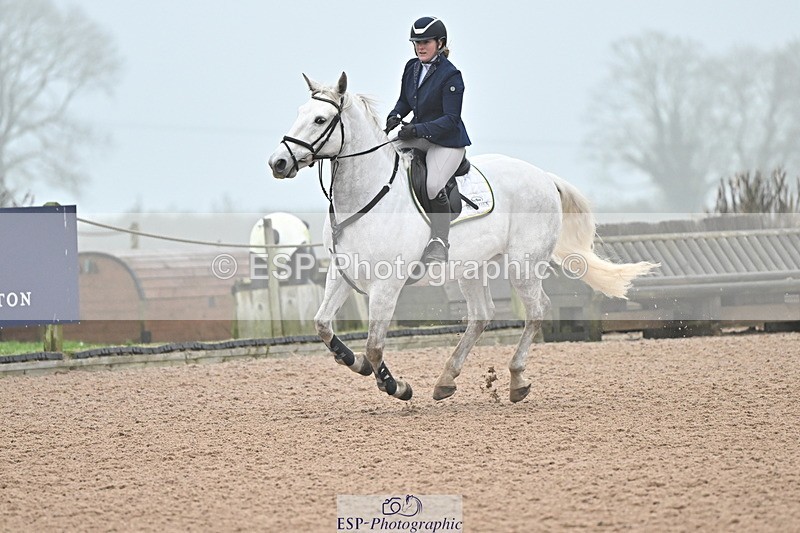 241103A-110338-06867 - SUN Cls 18 British Novice and 90cm Open