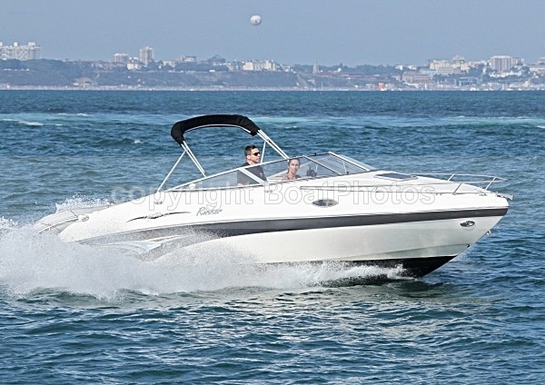 090823 RINKER IMG_2516 - Motorboats - Open
