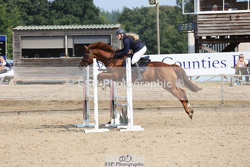 250816A-105335-00885 - Cls 3 Snr British Novice