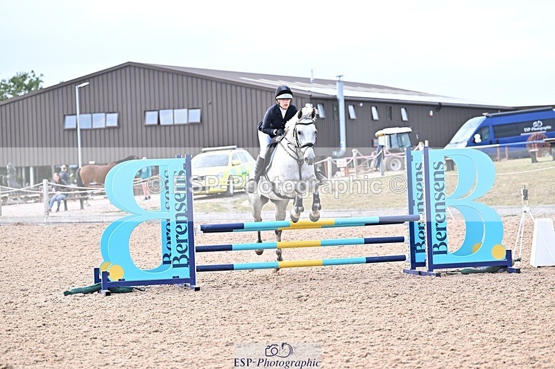 250826-183007-01216 - 90cm