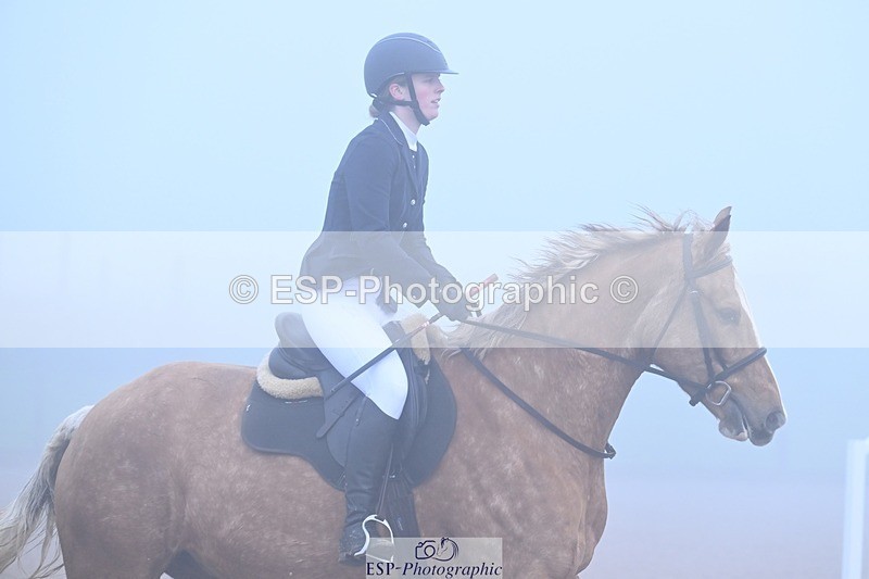 251115-093256-00313 - Cls 19 Clear Round 40cm