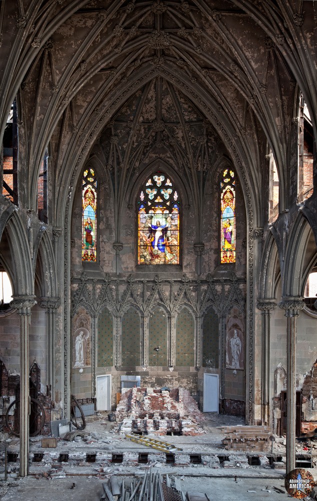 Assumption BVM Church (Philadelphia, PA) | Apse Detail - Assumption of the Blessed Virgin Mary