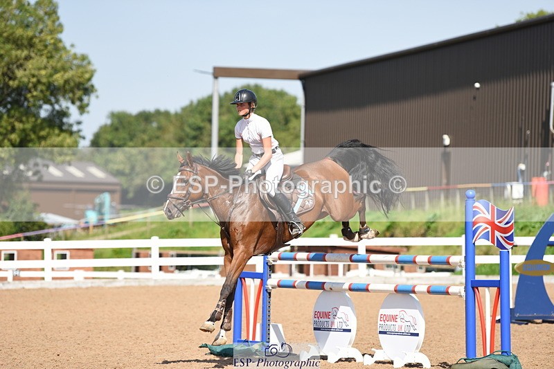 230906A-133946-00474 - Foxhunter & 1.20m Open