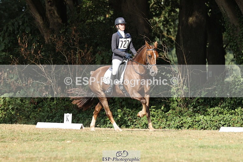 250823A-161819-33394 - PC80 Ride Off