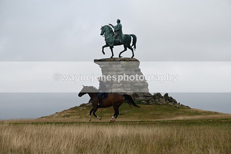 DSC_0302 - Time at Statue 09:51 to 10:54