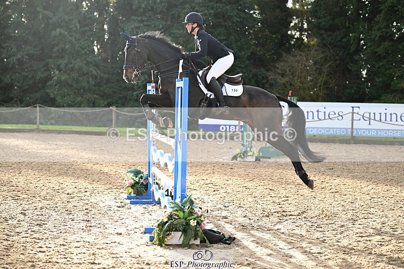 241025-100339-05288 - 130-Imogen.White-BE.TOUCHABLE