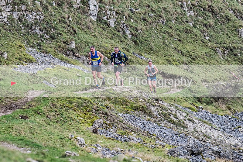 Litton-315 - Litton Christmas Cracker Fell Race (Limestone Series) Sunday 14th December 2025