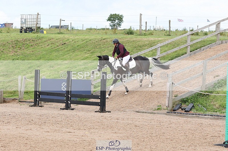 250525-150927-08769 - Cls 31 Snr 90cm Derby