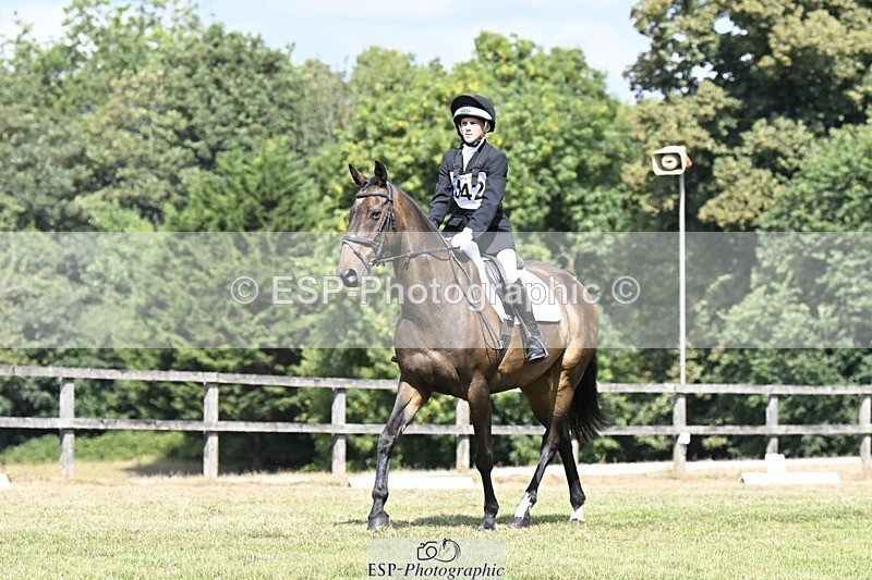 250822A-115240-22410 - DR 11.00 to 12.00