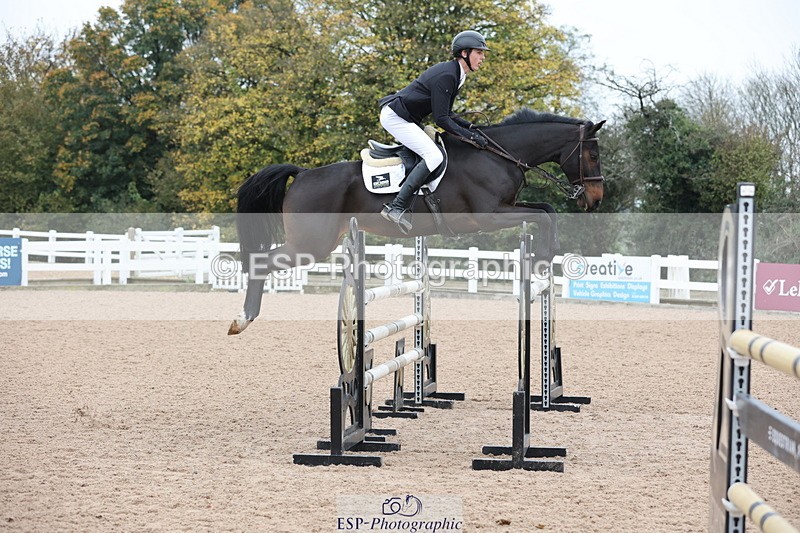 241101A-115520-01553 - FRI Cls 5 Newcomers and 1.10m Open