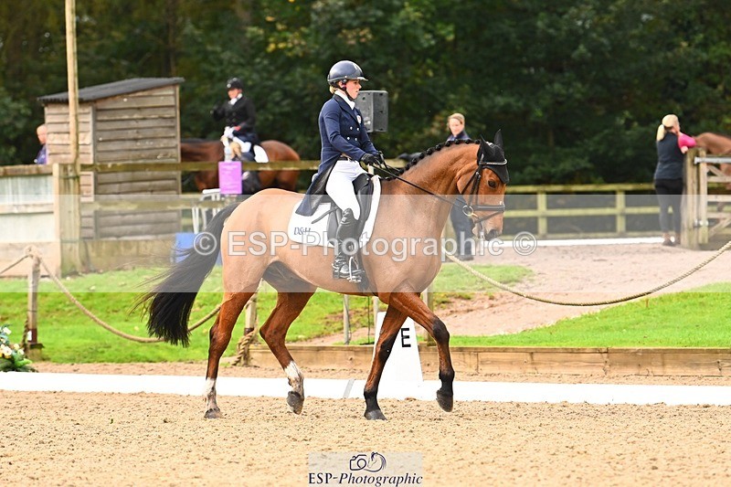 231021-095743-12925 - 330-TRINITY.THANKS.AWFULLY-Imogen.Gloag-DR