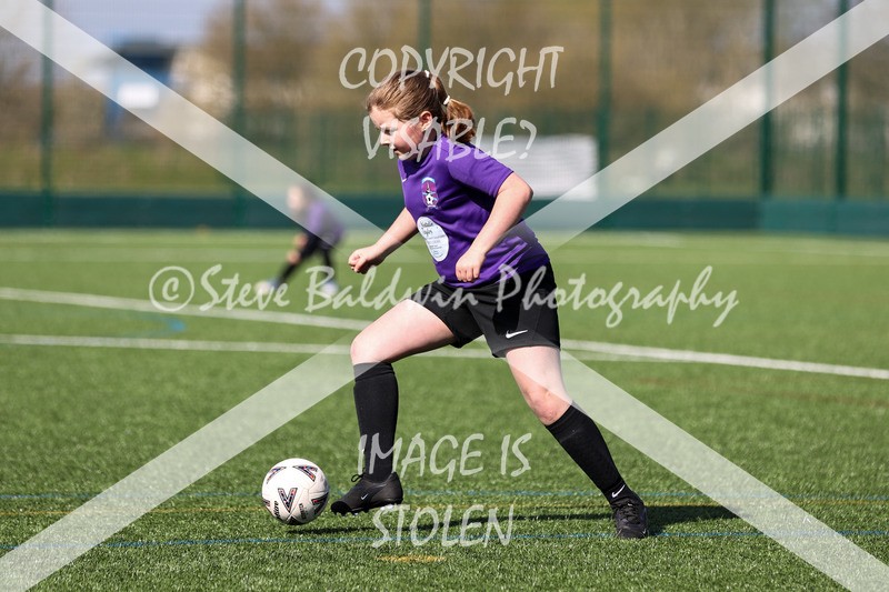 1DX30230 - 2026-03-21 FC Abbey Meads U9 Purple Girls V Stratton Juniors FC U9 Pheonix Girls